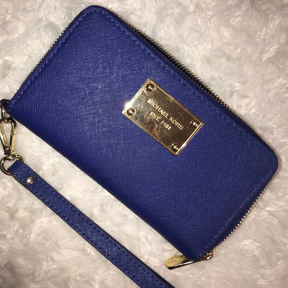 Michael Kors Phone case/wallet